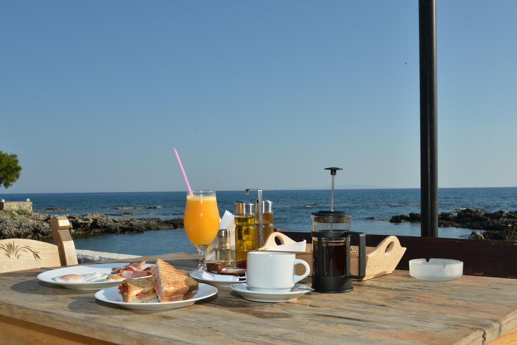 Coral Hotel Frangokastello Екстериор снимка